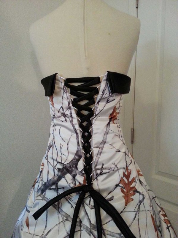 ATOC-32 Courtney Optional Corset Back Realtree AP Snow Camo Gown (image)
