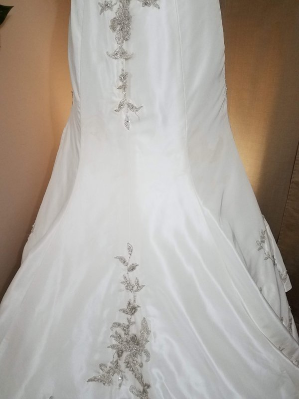 Strapless Used Wedding Gown Alexandra Side Details